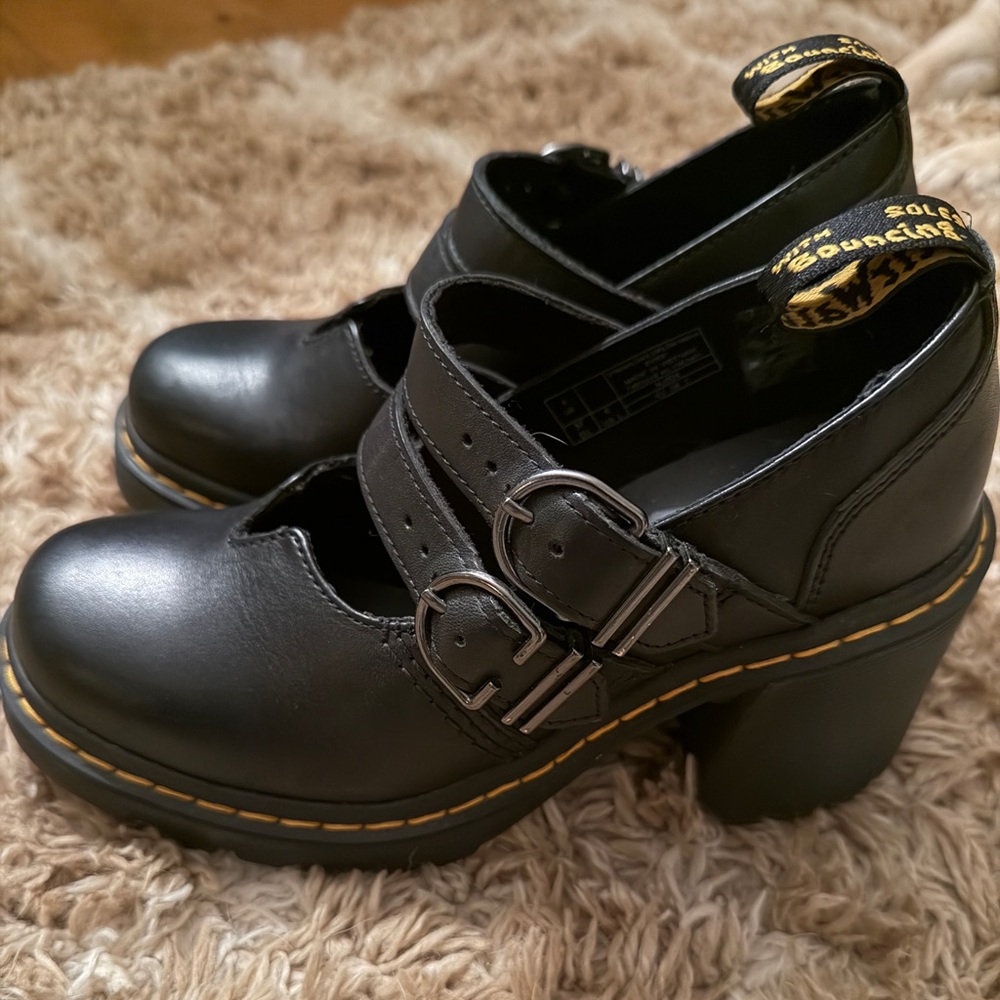 Dr. Martens Eevie Sendal Mary Jane’s - WORN ONCE - BLACK FRIDAY SALE - Picture 2 of 7
